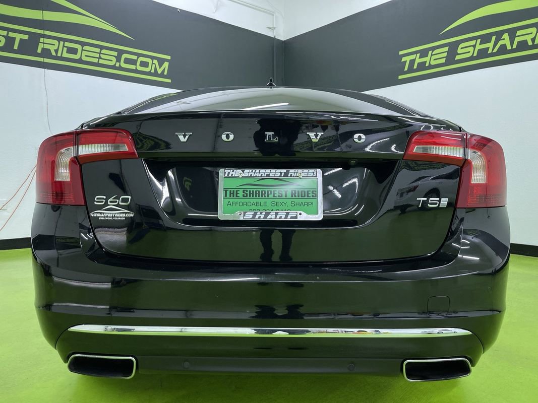 Used 2018 Volvo S60 T5 Inscription Platinum image 8