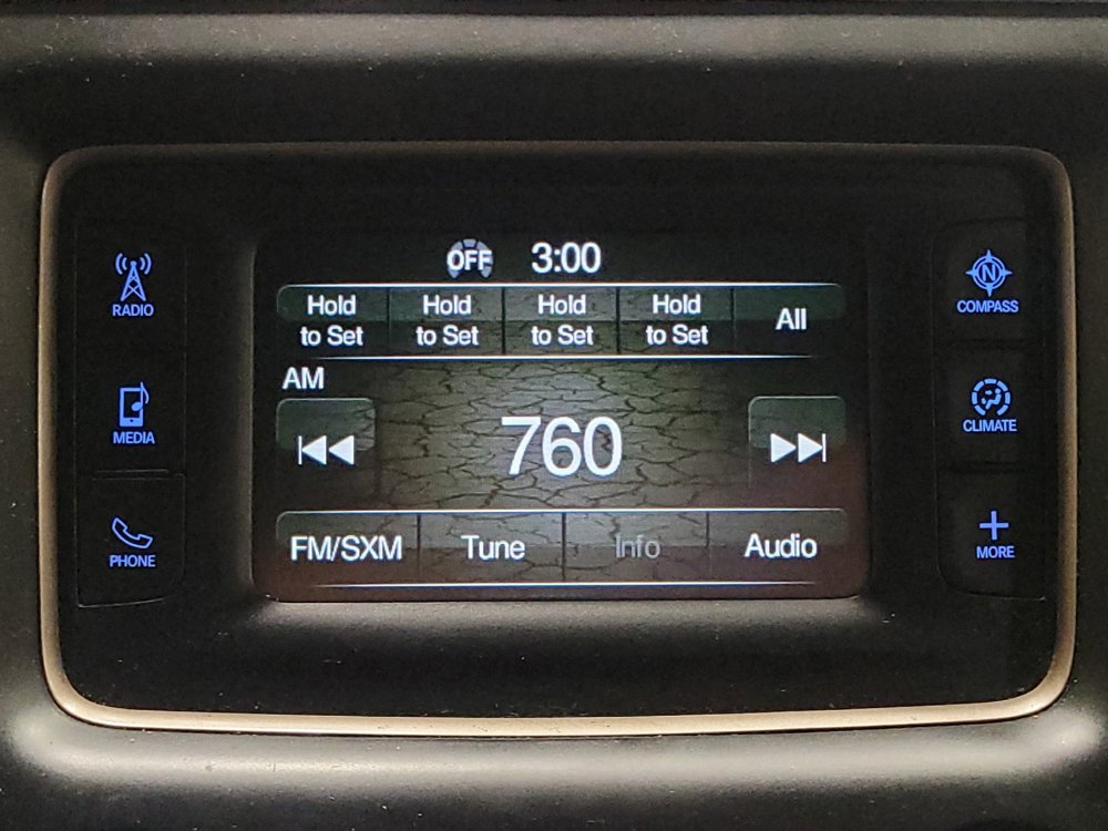 Used 2016 Jeep Grand Cherokee Laredo w/ Quick Order Package 23E image 25