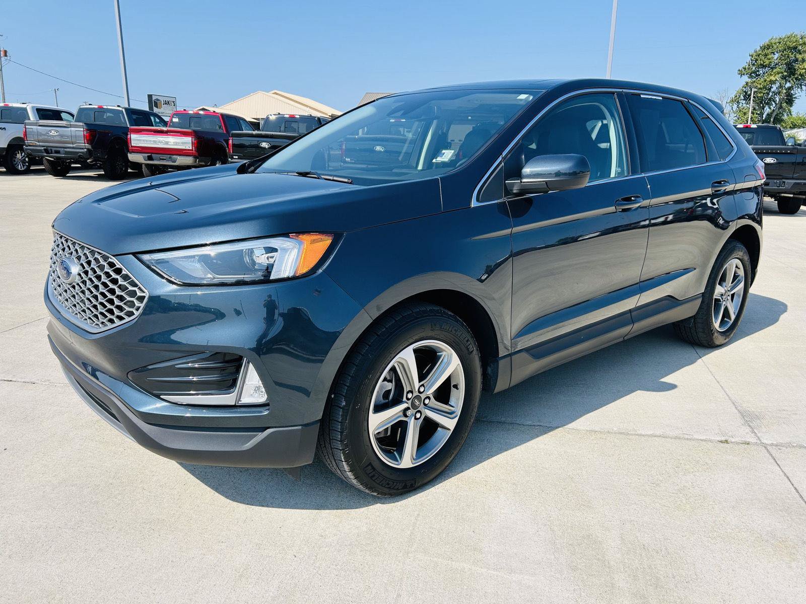 Used 2024 Ford Edge SEL w/ Convenience Package AWD/4WD image 35
