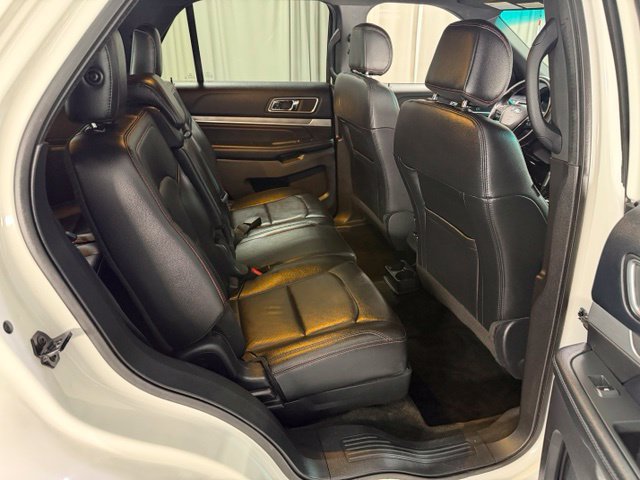 Used 2016 Ford Explorer Sport AWD/4WD image 11
