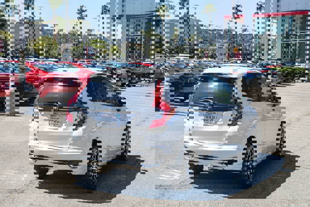 Used 2020 Honda Fit LX image 7