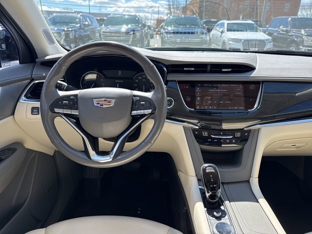 Used 2021 Cadillac XT6 Premium Luxury w/ LPO, Floor Liner Package image 14