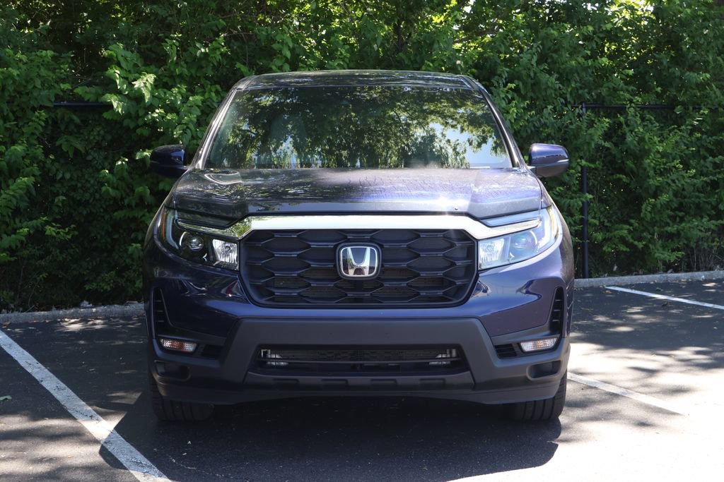 Used 2024 Honda Passport EX-L image 2