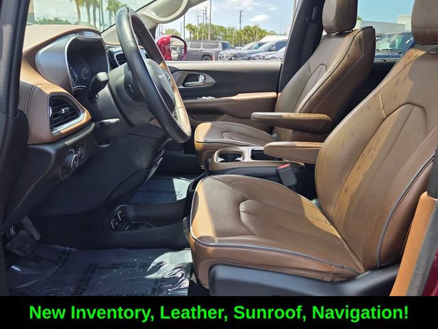 Certified 2018 Chrysler Pacifica Limited FWD image 10