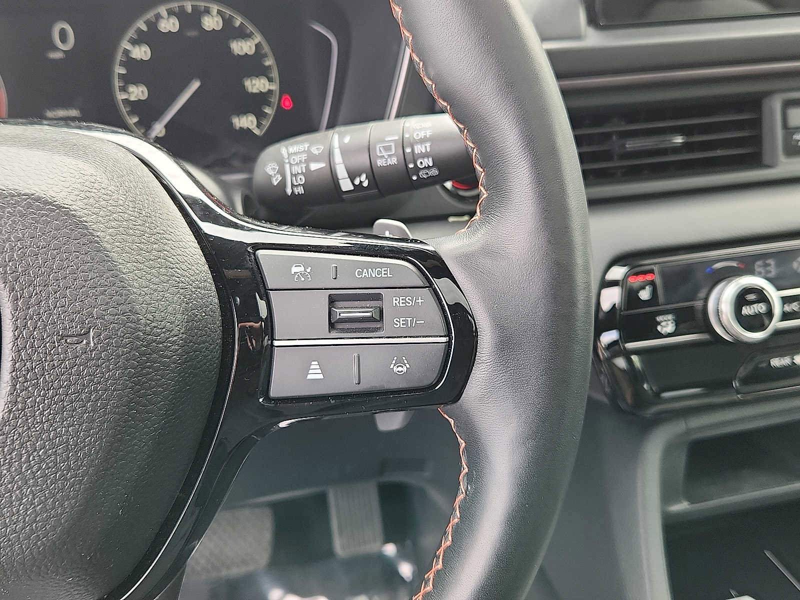 Certified 2023 Honda Pilot TrailSport image 21