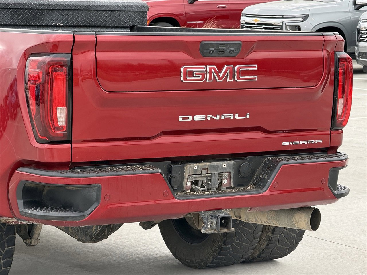 Used 2022 GMC Sierra 3500 Denali w/ Denali Ultimate Package image 6