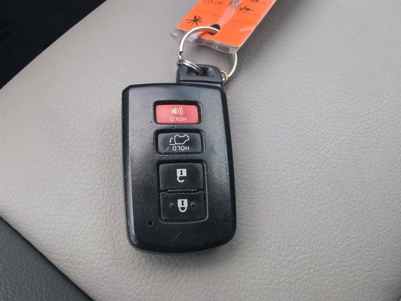 Used 2014 Toyota RAV4 Limited w/ Technology Package AWD/4WD image 27