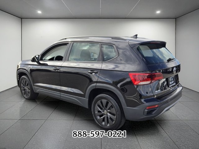 Used 2024 Volkswagen Taos S FWD image 3