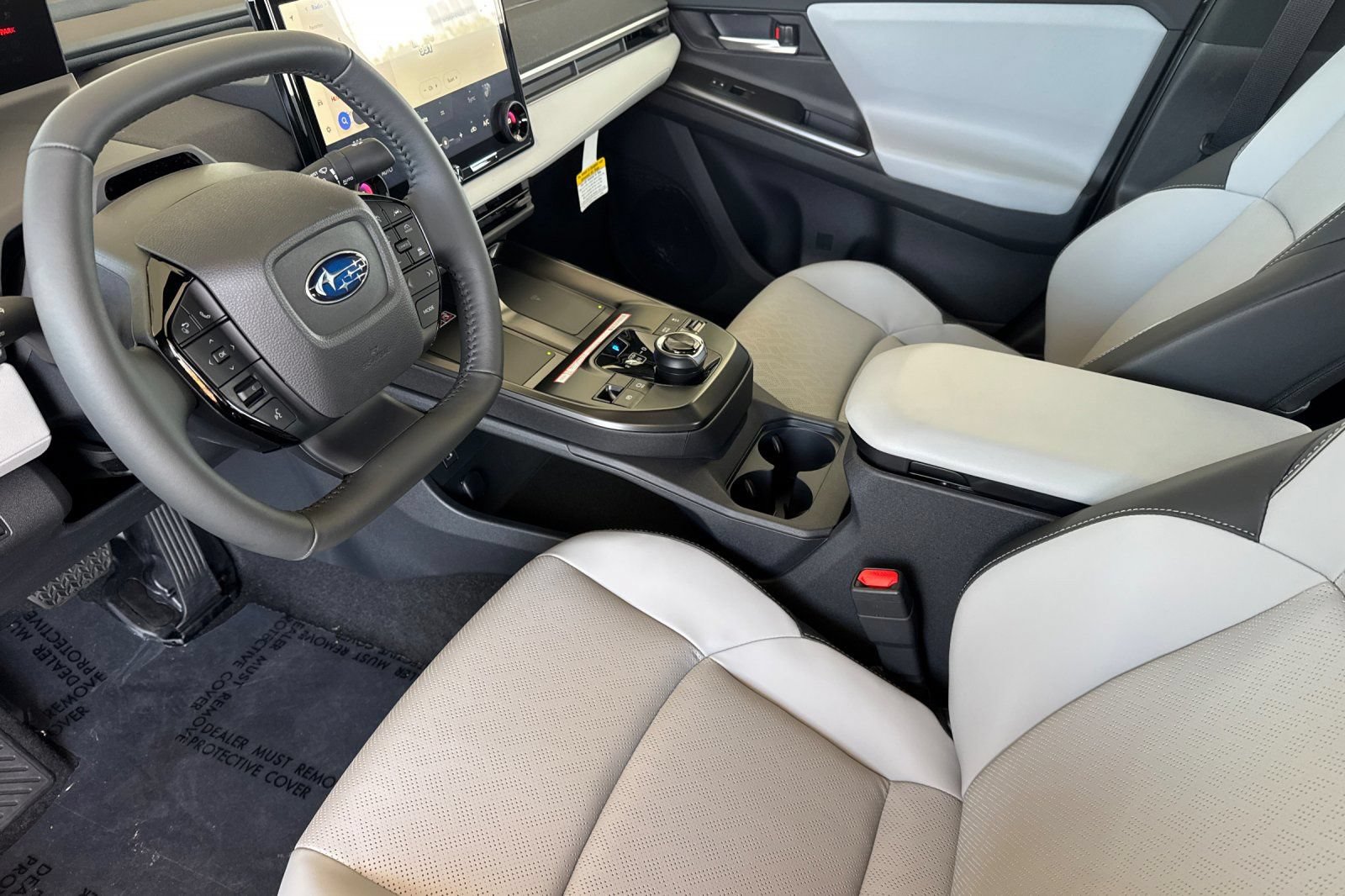New 2026 Subaru Solterra AWD/4WD image 10