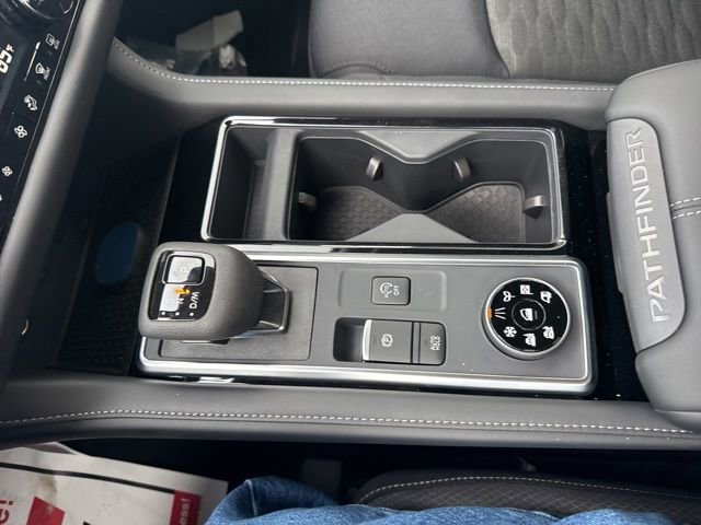 New 2026 Nissan Pathfinder SV w/ SV Premium Package AWD/4WD image 21