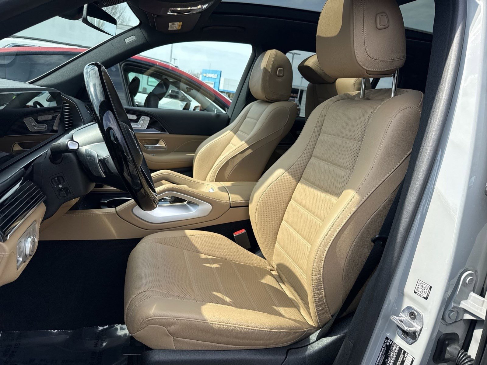 Used 2024 Mercedes-Benz GLS 450 4MATIC image 13