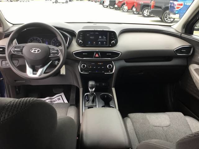 Used 2019 Hyundai Santa Fe SE image 13