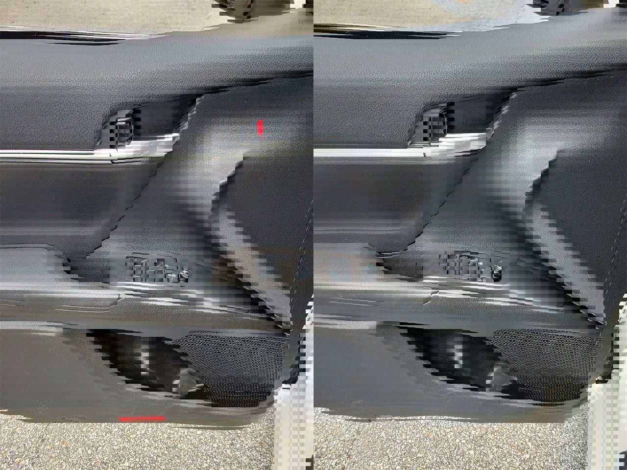 Used 2024 Toyota Camry LE image 13