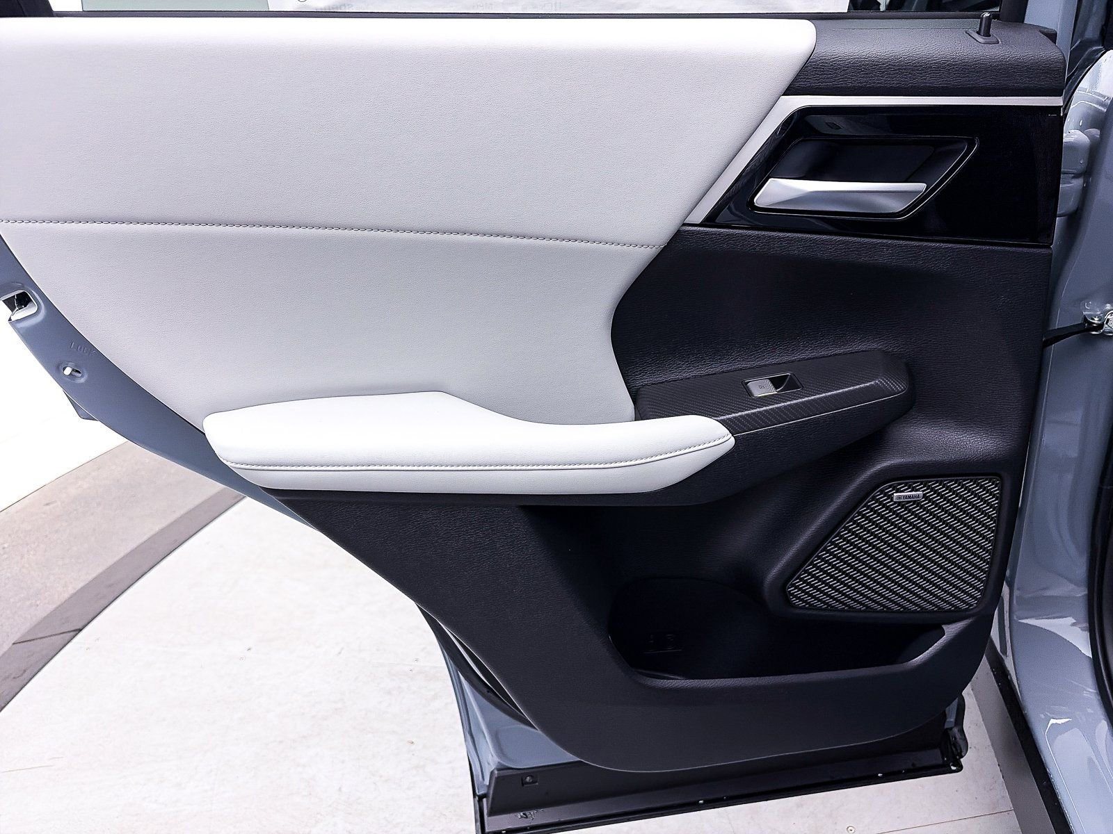 New 2026 Mitsubishi Outlander SE AWD/4WD image 23