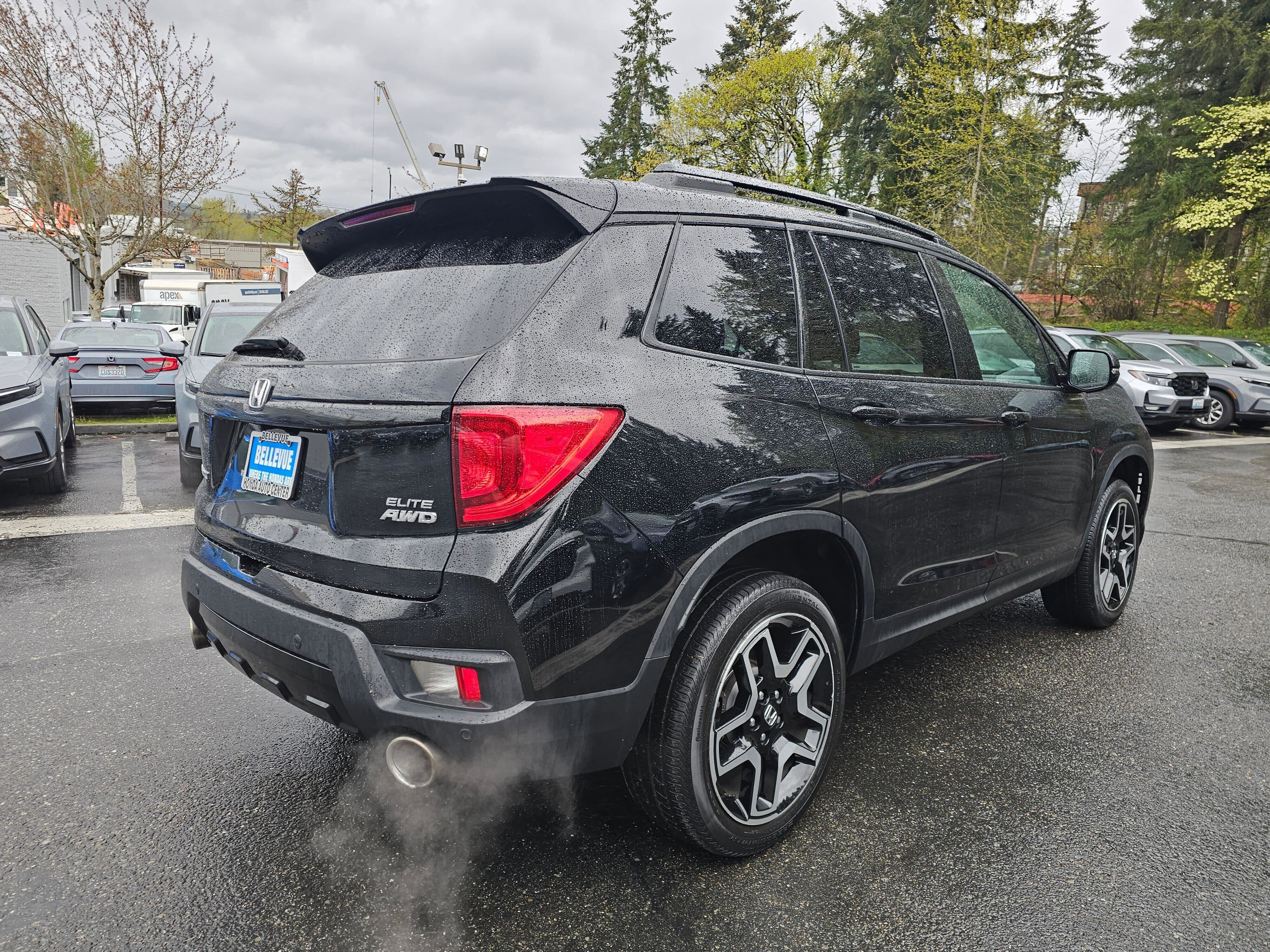 Used 2023 Honda Passport Elite image 7