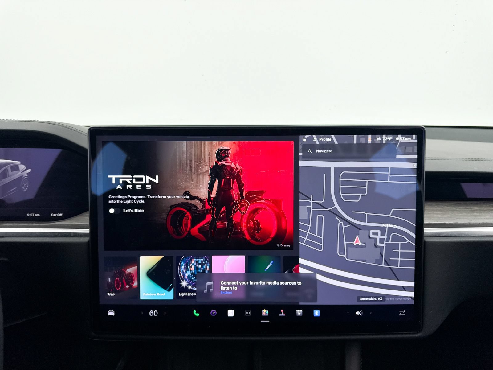 Used 2023 Tesla Model X AWD/4WD image 26