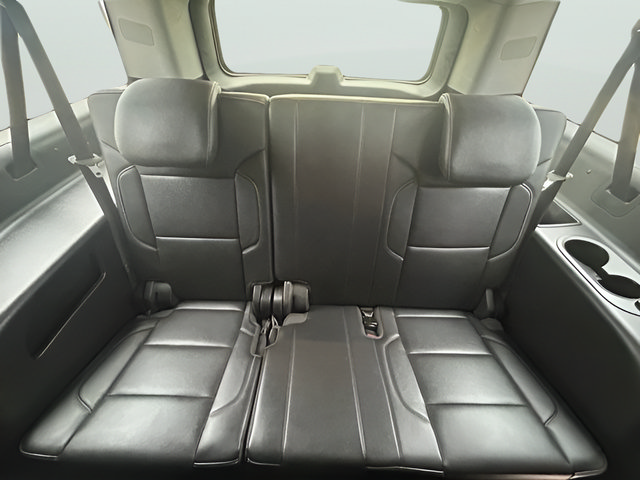Used 2018 Chevrolet Suburban LT AWD/4WD image 15