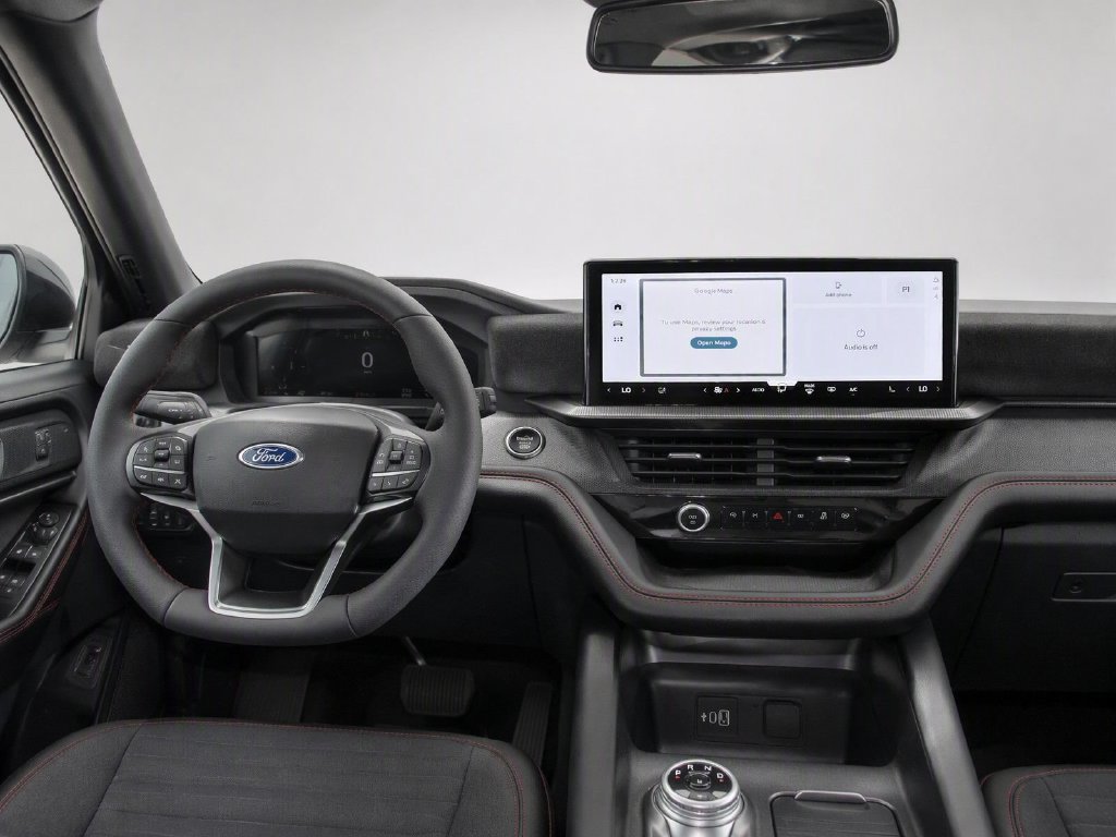 New 2026 Ford Explorer ST-Line w/ ST-Line Street Pack RWD image 21