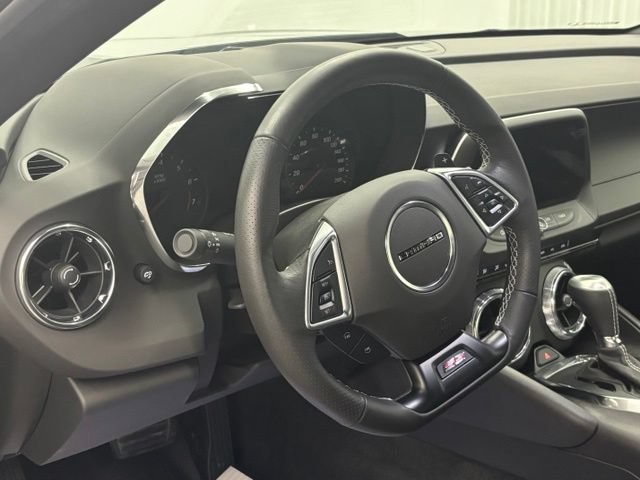 Used 2022 Chevrolet Camaro SS RWD image 16