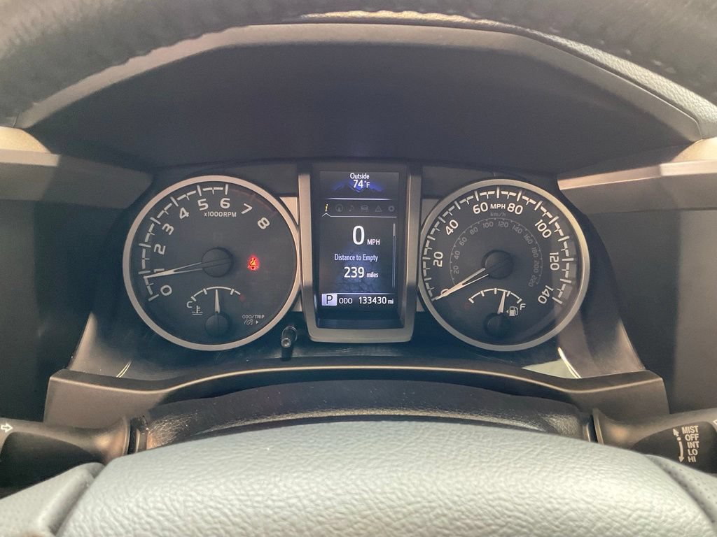 Used 2019 Toyota Tacoma Limited AWD/4WD image 14