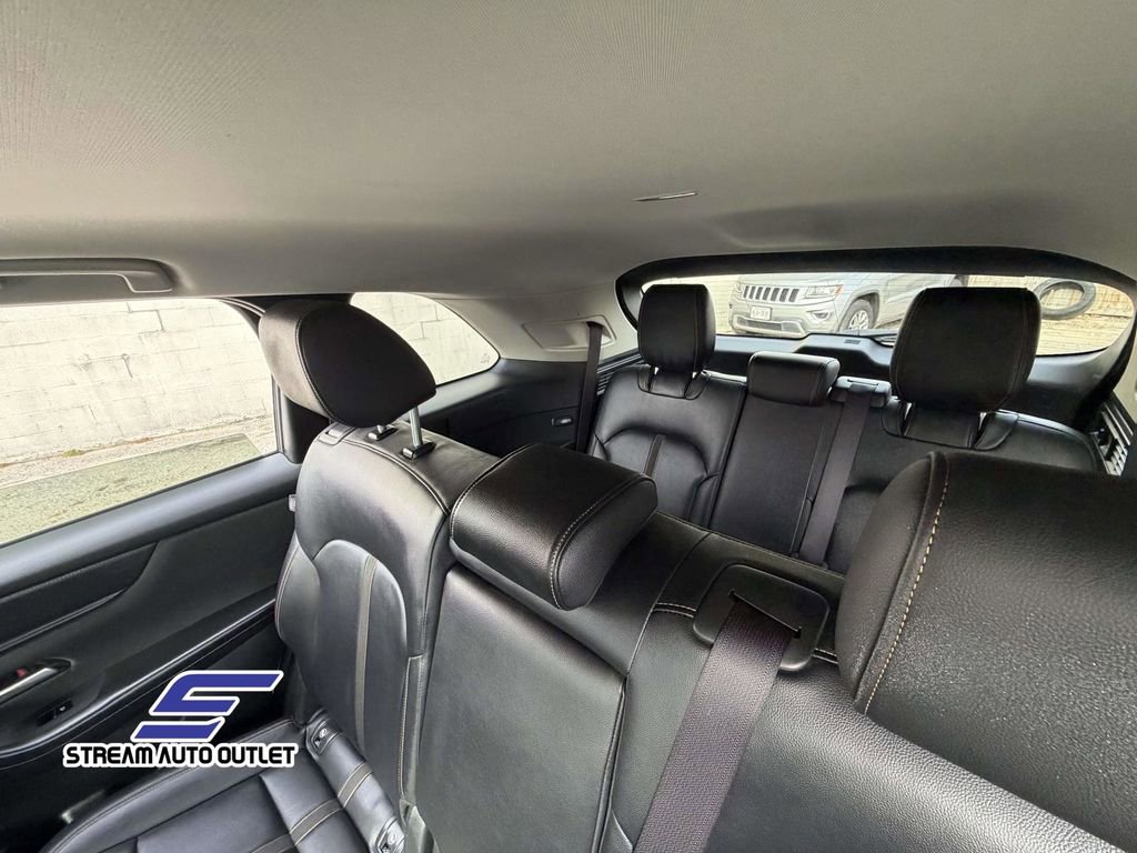 Used 2024 MAZDA CX-90 3.3 Turbo w/ Select Package image 37