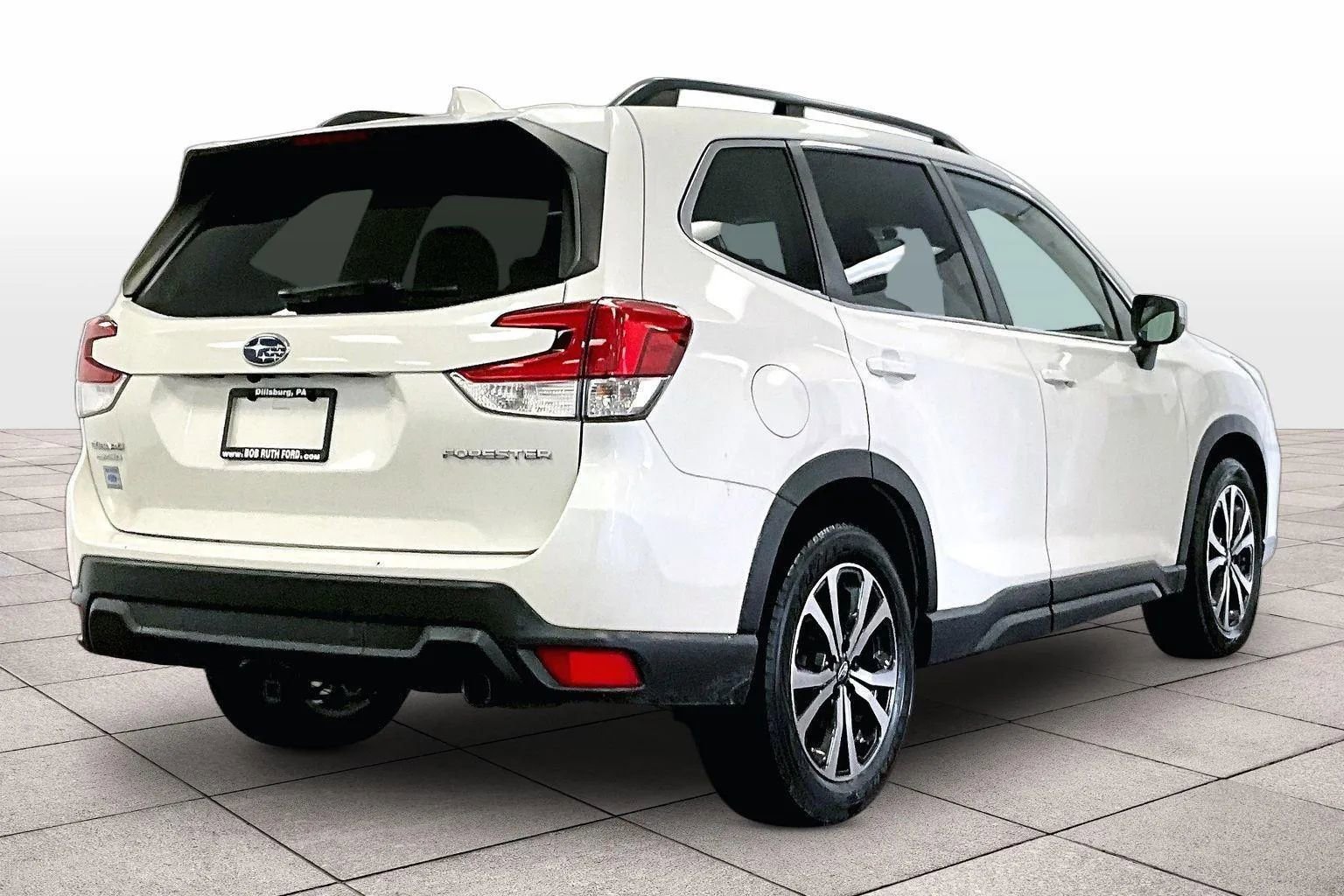 Used 2019 Subaru Forester Limited image 11