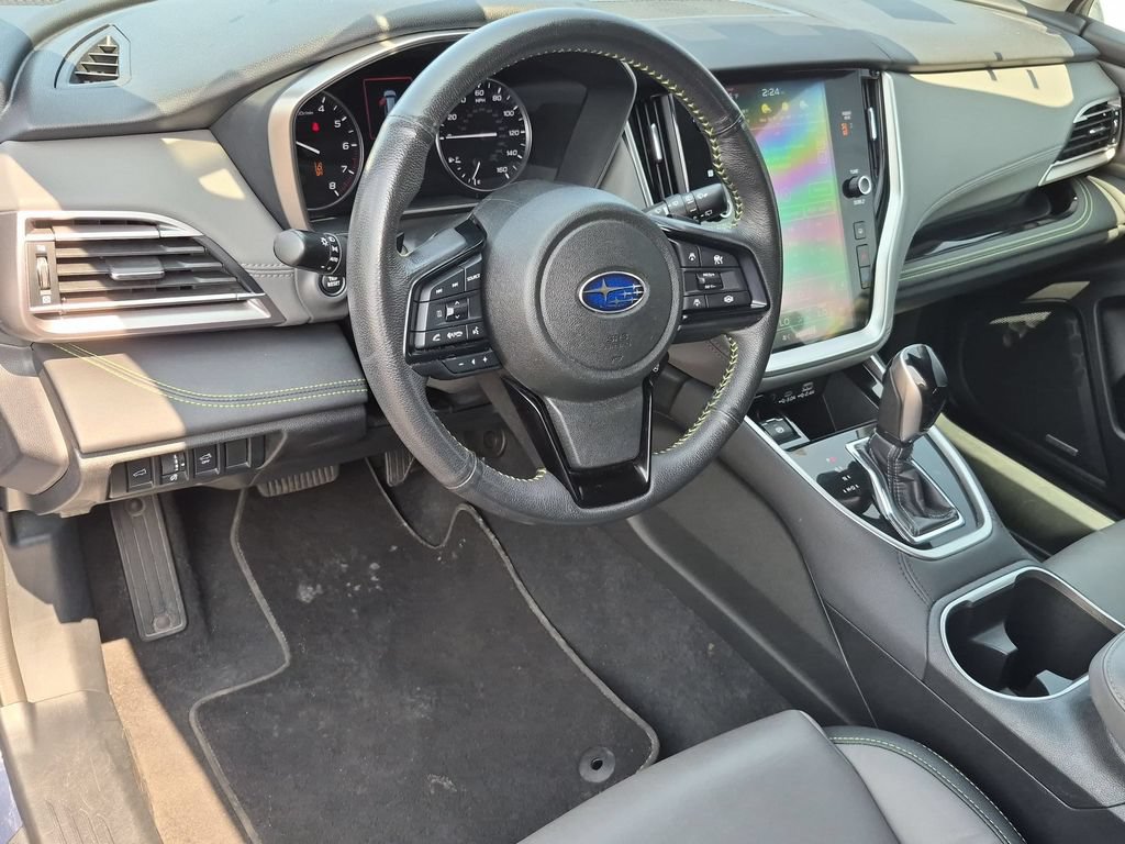Used 2025 Subaru Outback Onyx Edition AWD/4WD image 15