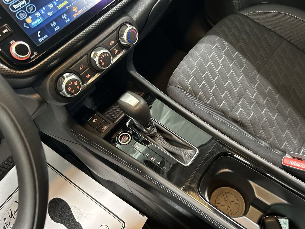 Used 2023 Nissan Kicks SV image 17