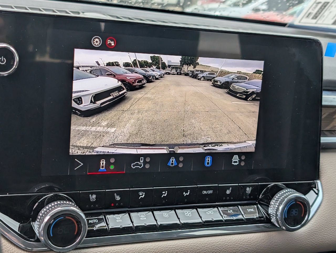 New 2026 GMC Canyon Denali AWD/4WD image 12