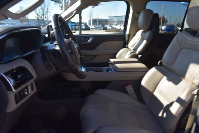 Used 2023 Lincoln Navigator L Reserve image 14
