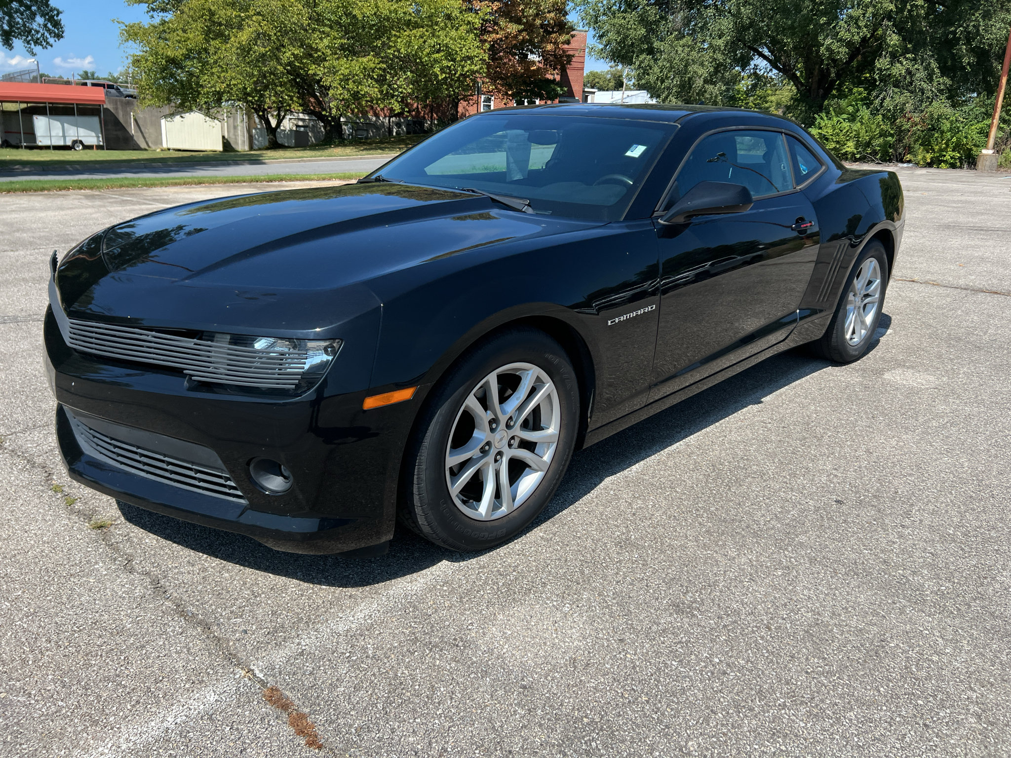 Used 2015 Chevrolet Camaro LT RWD image 7