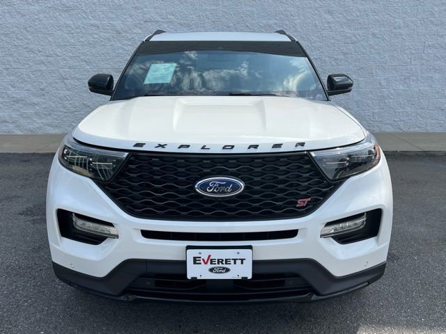 Used 2023 Ford Explorer ST w/ Equipment Group 401A image 2