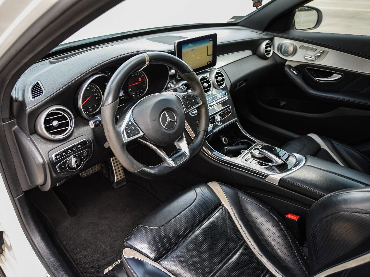 Used 2016 Mercedes-Benz C 63 AMG S image 13