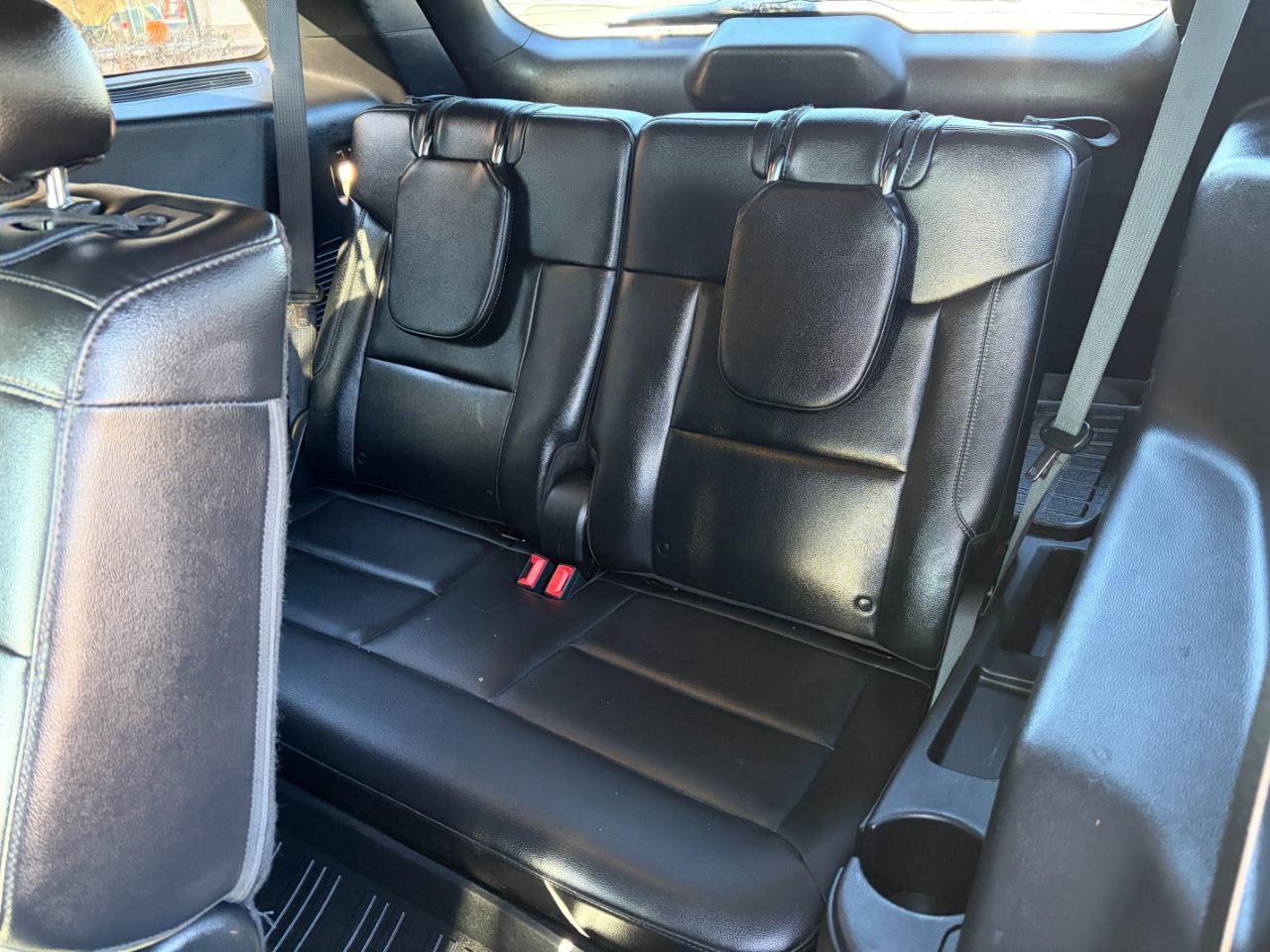 Used 2020 Ford Explorer Limited AWD/4WD image 6