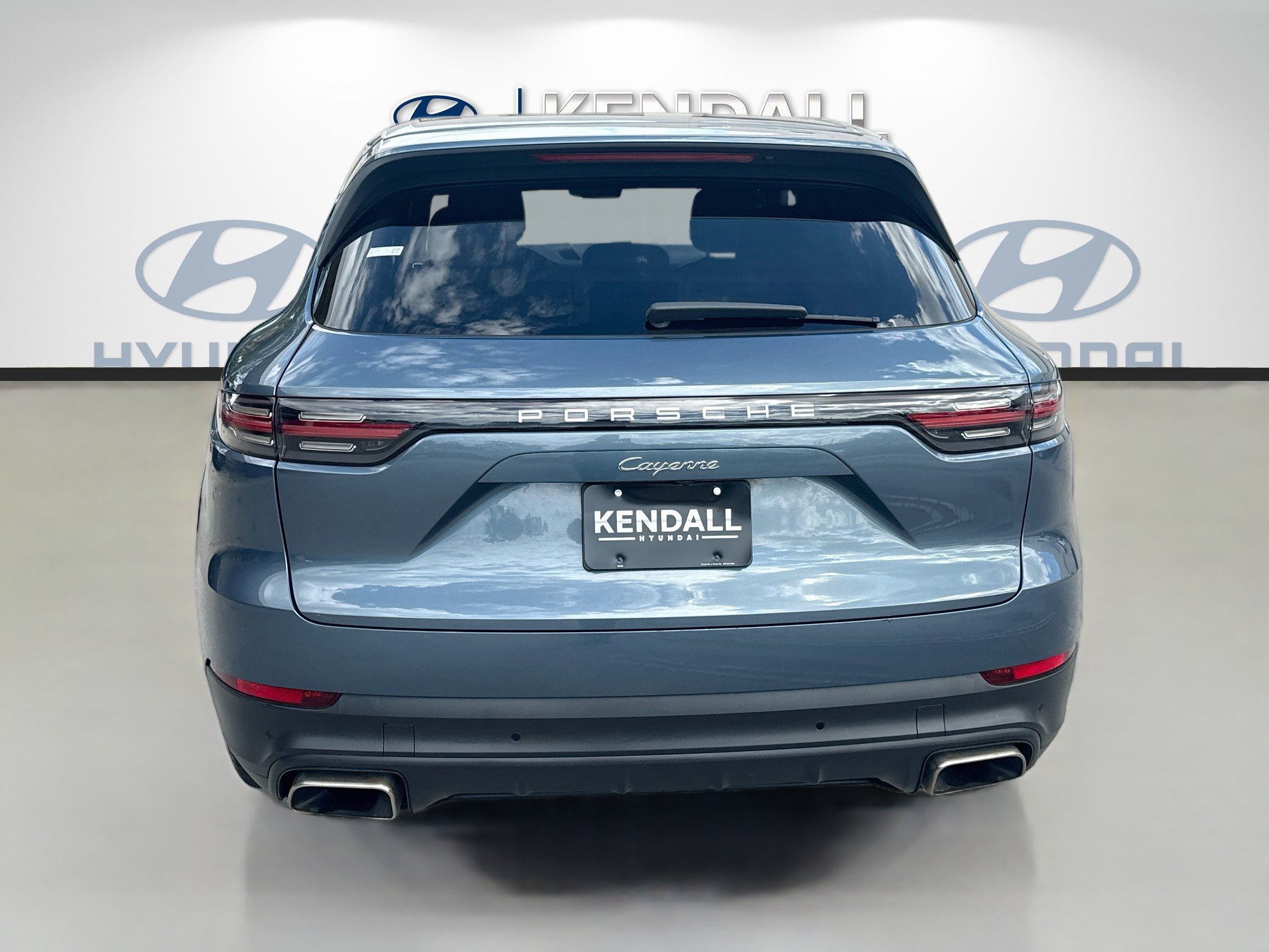 Used 2020 Porsche Cayenne w/ Premium Package AWD/4WD image 5