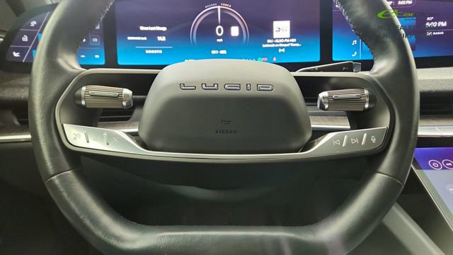 Used 2025 Lucid Air Touring AWD/4WD image 39