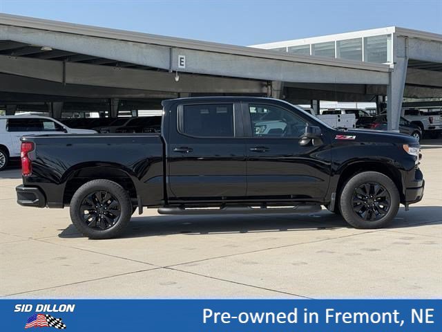 Used 2023 Chevrolet Silverado 1500 RST w/ Z71 Off-Road Package AWD/4WD image 3