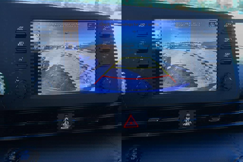 New 2026 Hyundai Elantra SEL Sport Premium image 4