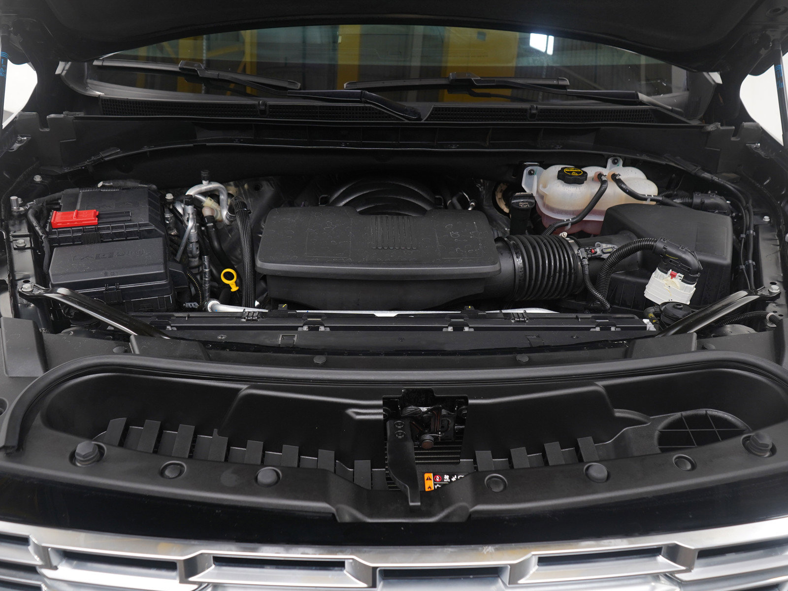 Used 2025 GMC Yukon Denali w/ Denali Reserve Package image 35