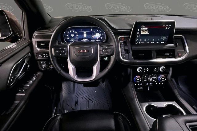 Used 2023 GMC Yukon XL SLT w/ SLT Luxury Package AWD/4WD image 18