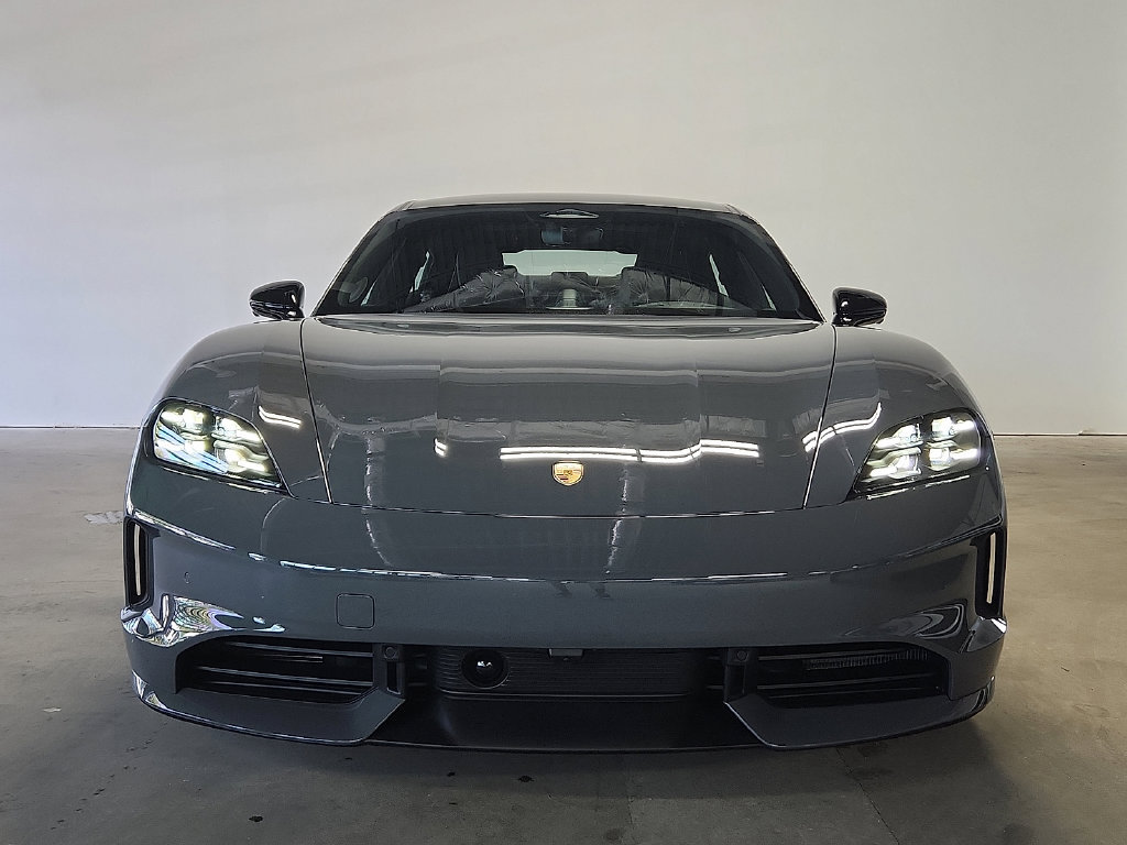 New 2026 Porsche Taycan AWD/4WD image 8