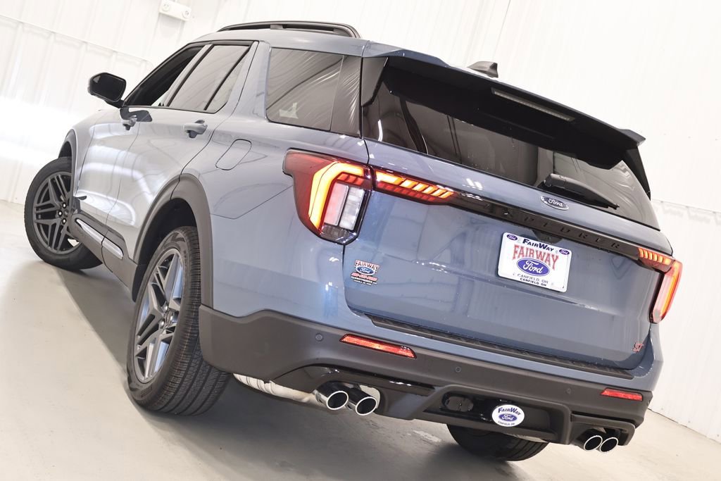 New 2026 Ford Explorer ST image 39