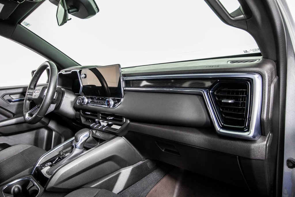 Used 2024 GMC Canyon Elevation image 18