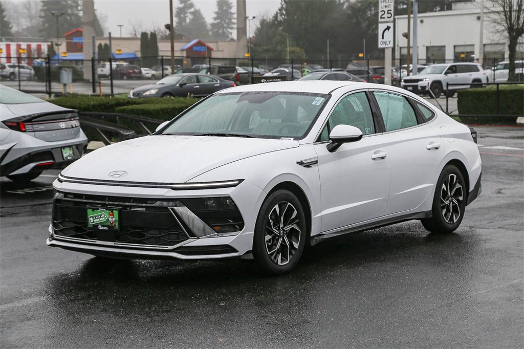 Used 2024 Hyundai Sonata SEL image 4