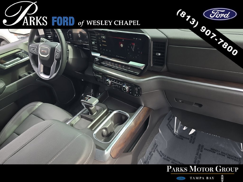 Used 2026 GMC Sierra 1500 SLT w/ SLT Premium Package AWD/4WD image 9