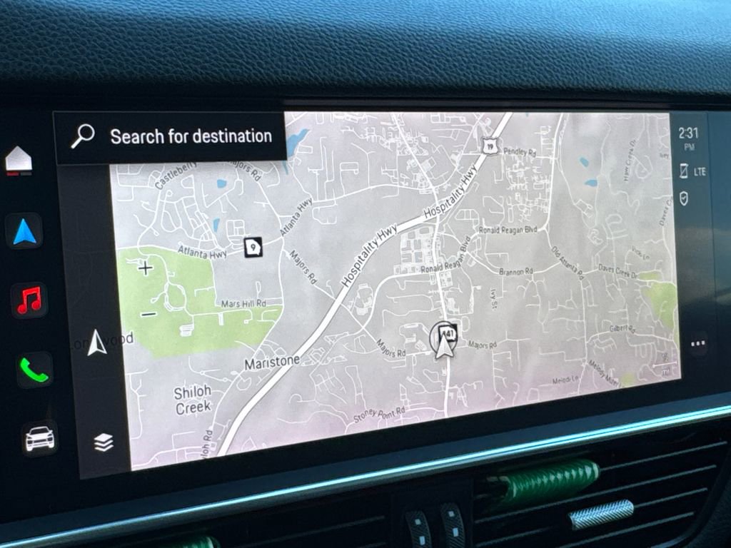 Used 2022 Porsche Cayenne Base image 28