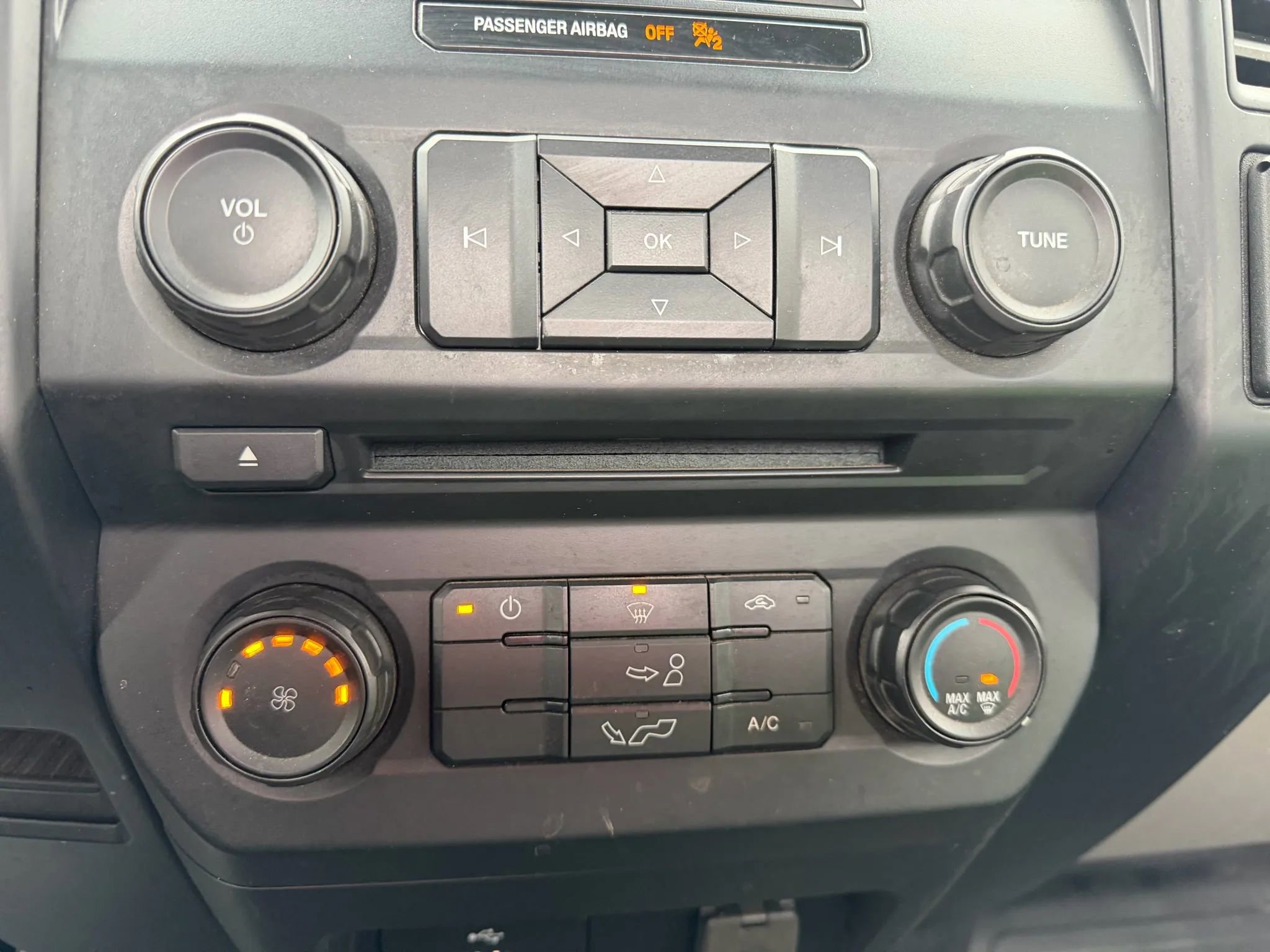 Used 2017 Ford F150 XL w/ Equipment Group 101A Mid image 20