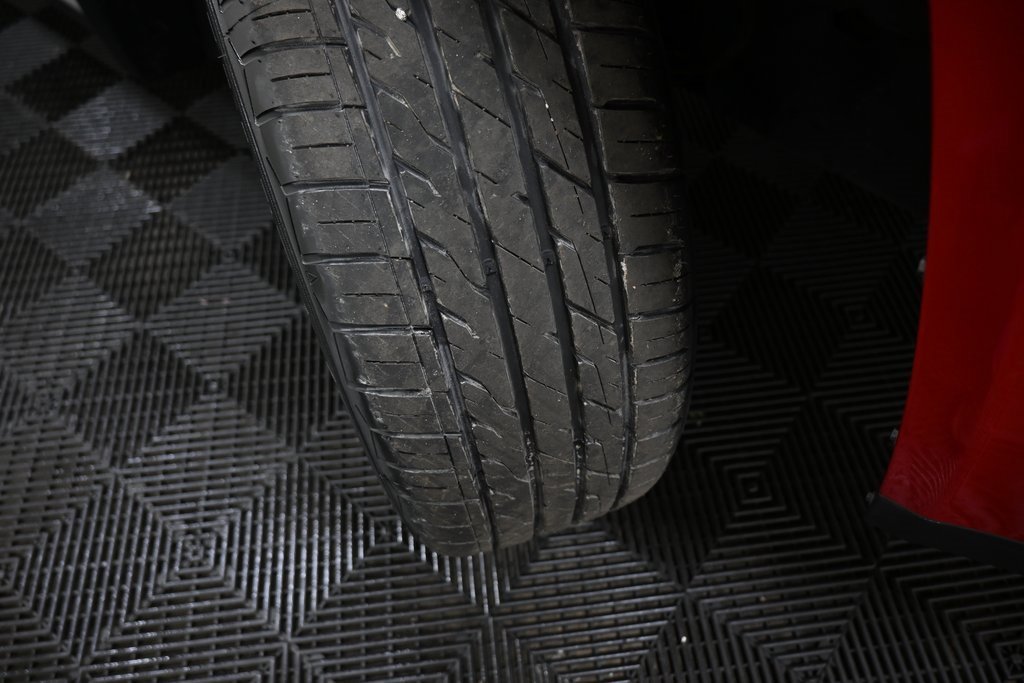 Used 2017 Jeep Compass Sport w/ Power Value Group image 19