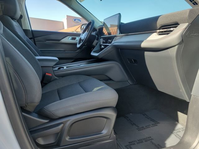 Used 2026 Ford Explorer Active RWD image 23