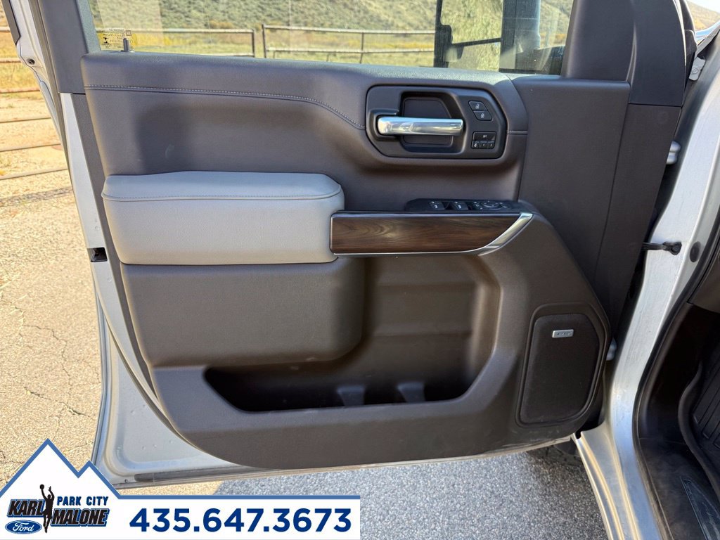 Used 2022 GMC Sierra 3500 SLT w/ SLT Premium Package AWD/4WD image 14